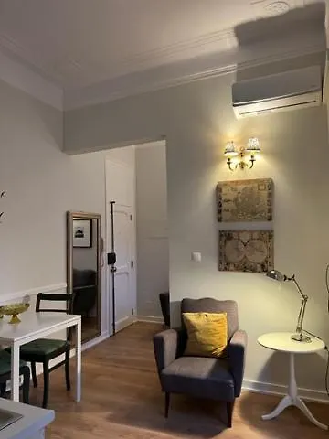 Romantic & Renewed 1 Bedroom Apartment In Campolide - 1E Lissabon 0*,